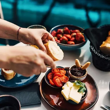 City Beach Makarska *